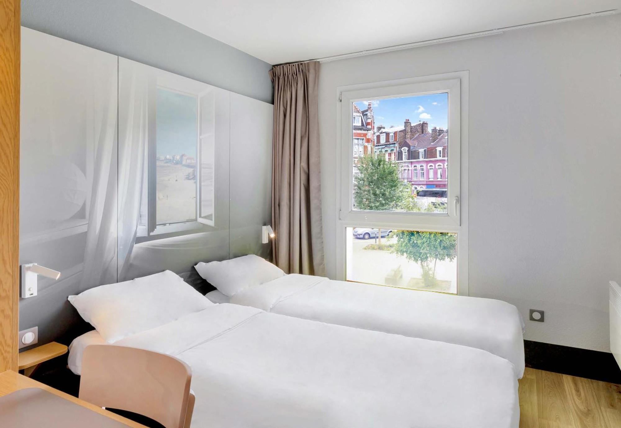 B&B Hotel Dunkerque Centre Gare Dunkirk Bagian luar foto